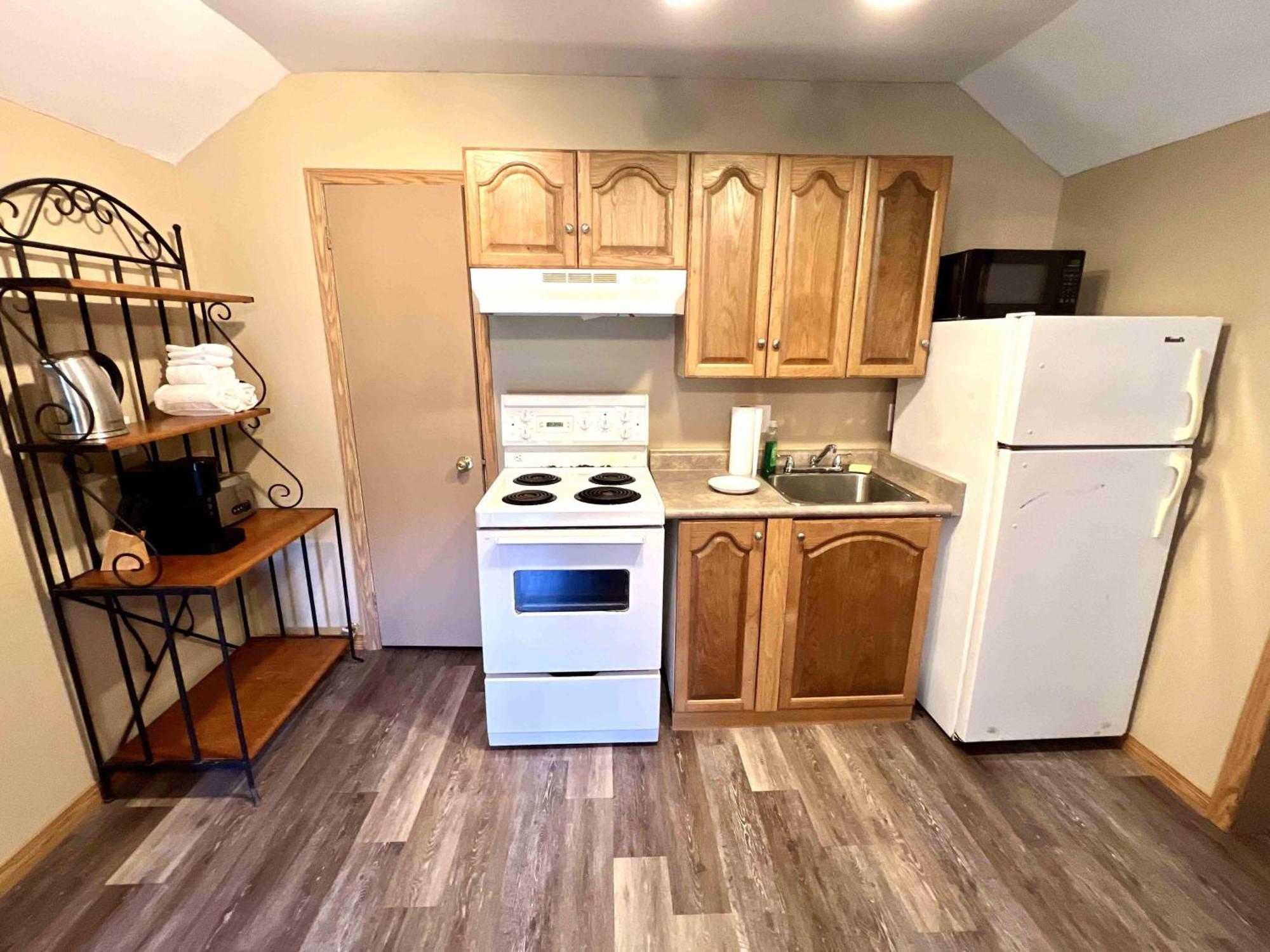 High Falls Bay Cottages, Camping & Waterpark Bracebridge Eksteriør bilde