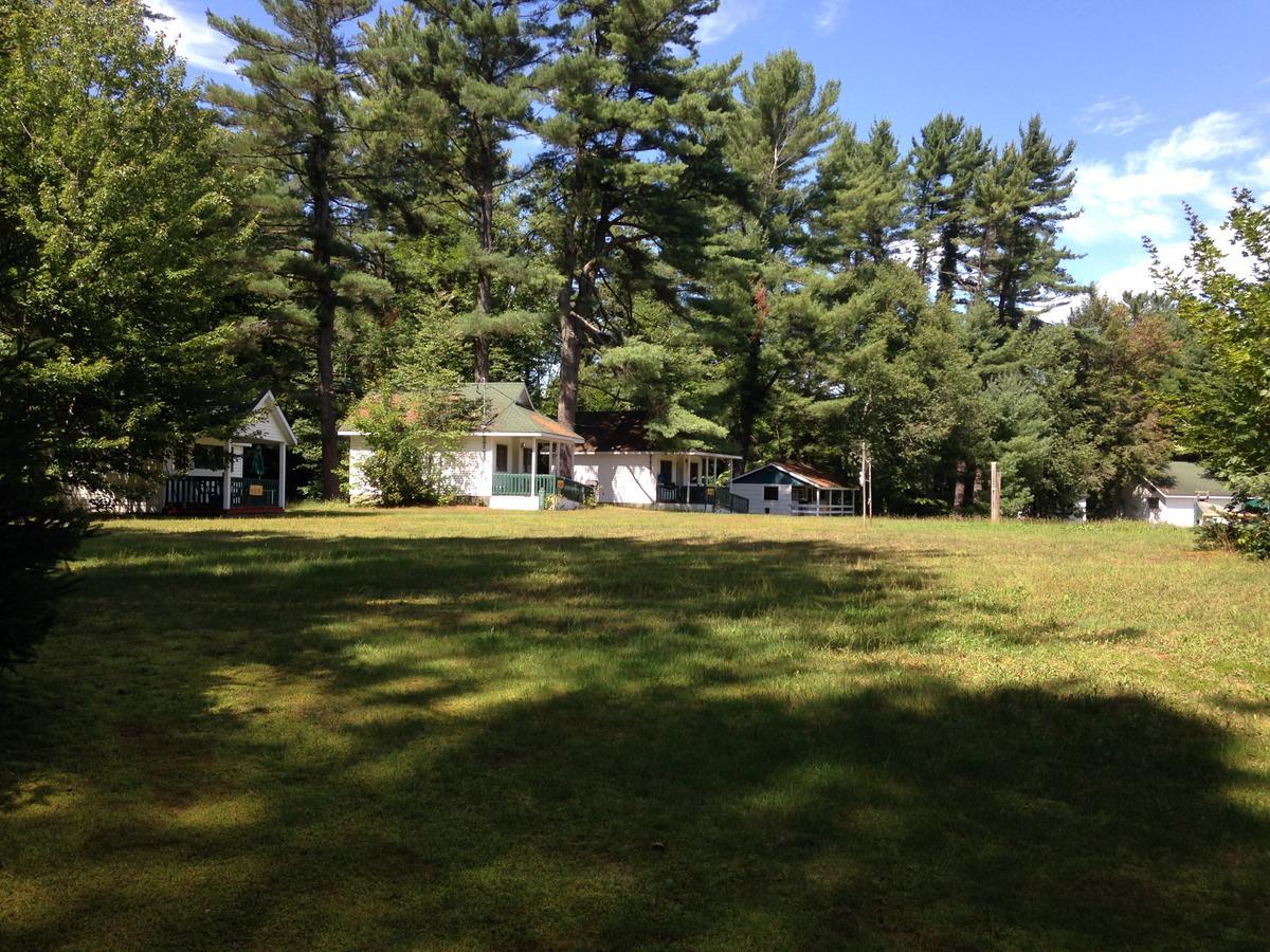 High Falls Bay Cottages, Camping & Waterpark Bracebridge Eksteriør bilde