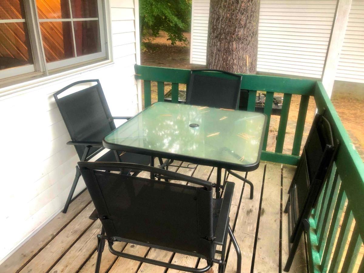 High Falls Bay Cottages, Camping & Waterpark Bracebridge Eksteriør bilde